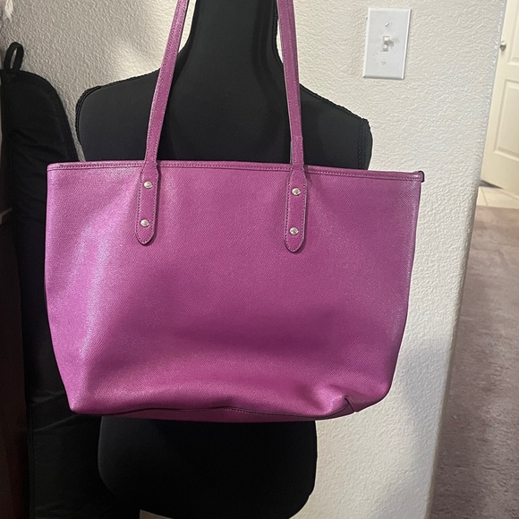 Coach Fuchsia Tote Bag - Picture 6 of 6
